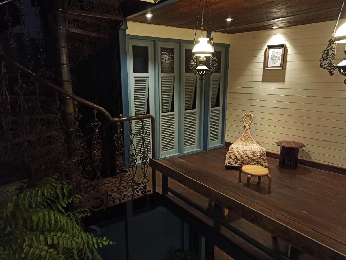 Priya Boutique House Bed and Breakfast Bangkok Exterior foto