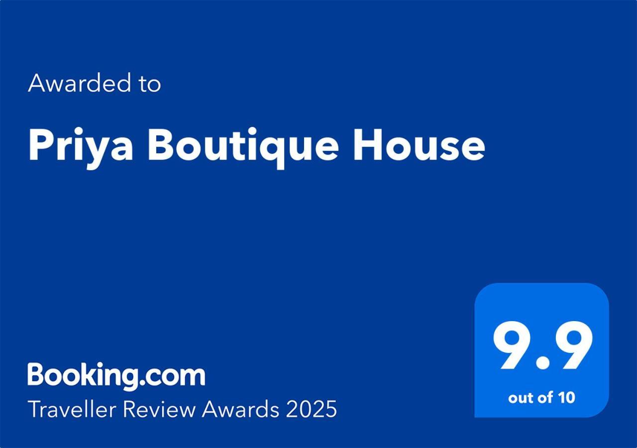 Bed and Breakfast Priya Boutique House Bangkok Exterior foto
